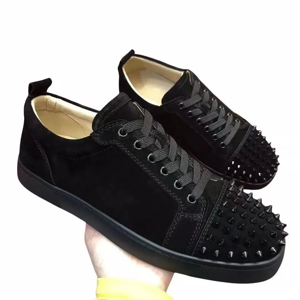 Men's grey colour-block casual sneakers with lace-up front and rubber sole on a white background