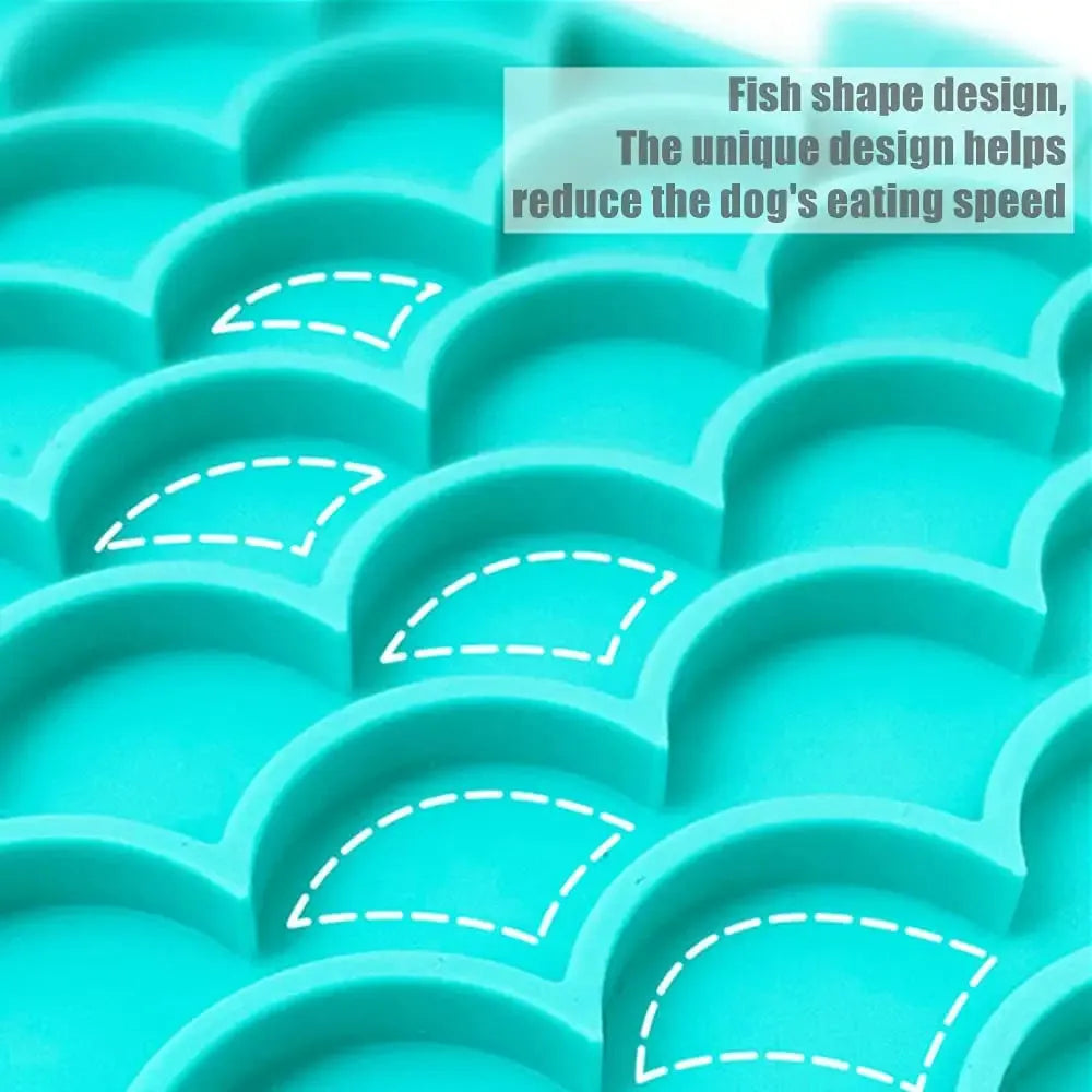 Silicone slow food tray for pets in blue, green, and gray, 24.5 cm long, anti-choking lick mat