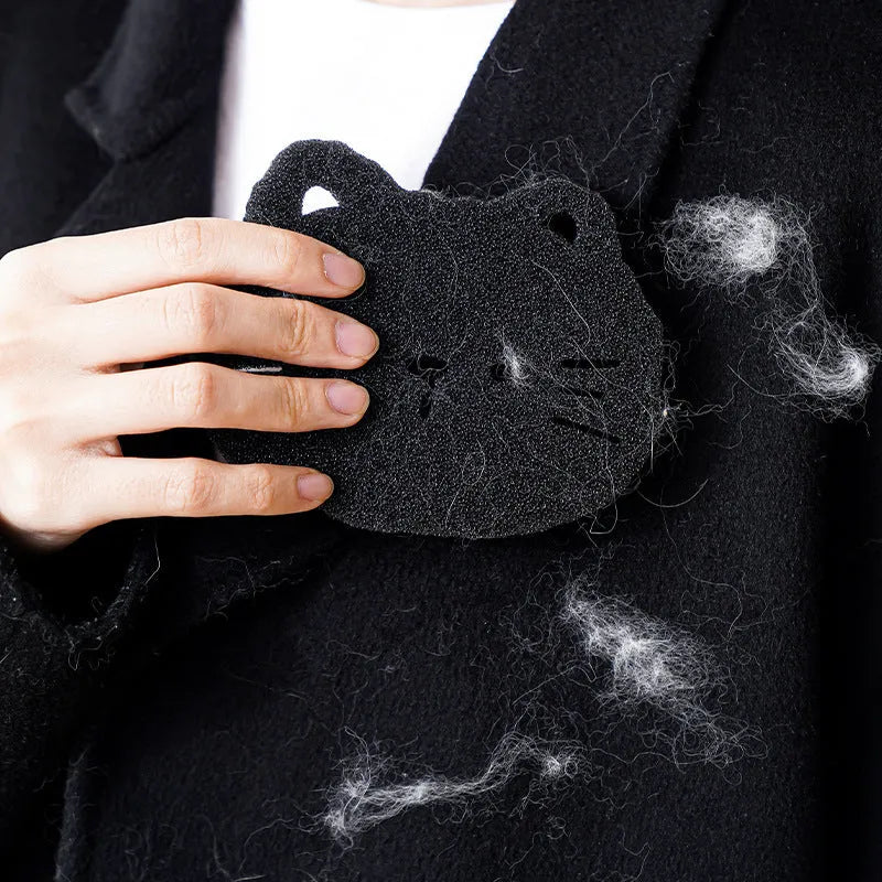 Black bear shaped sponge cleaning ball for pet hair removal from fabrics