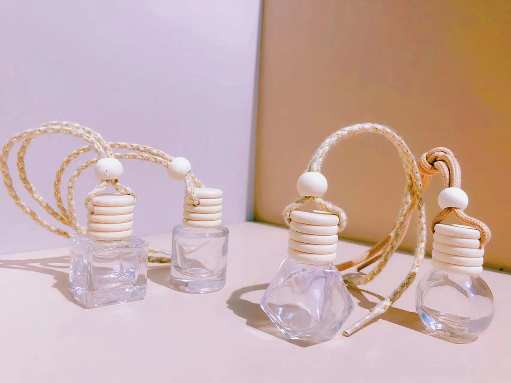 Car perfume pendant fragrance in glass bottle with cylinder, diamond, flat drum and square style options