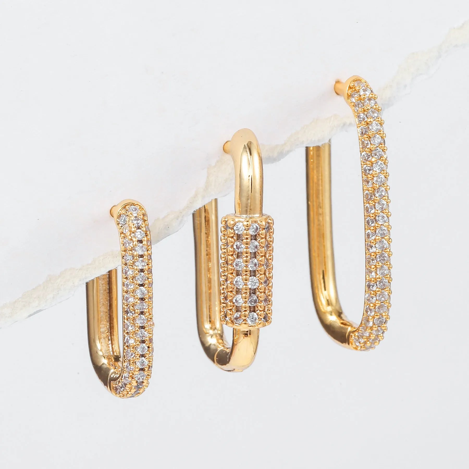 Geometric ear clip three-piece set with micro inlaid zircon detailing in gold or white finish
