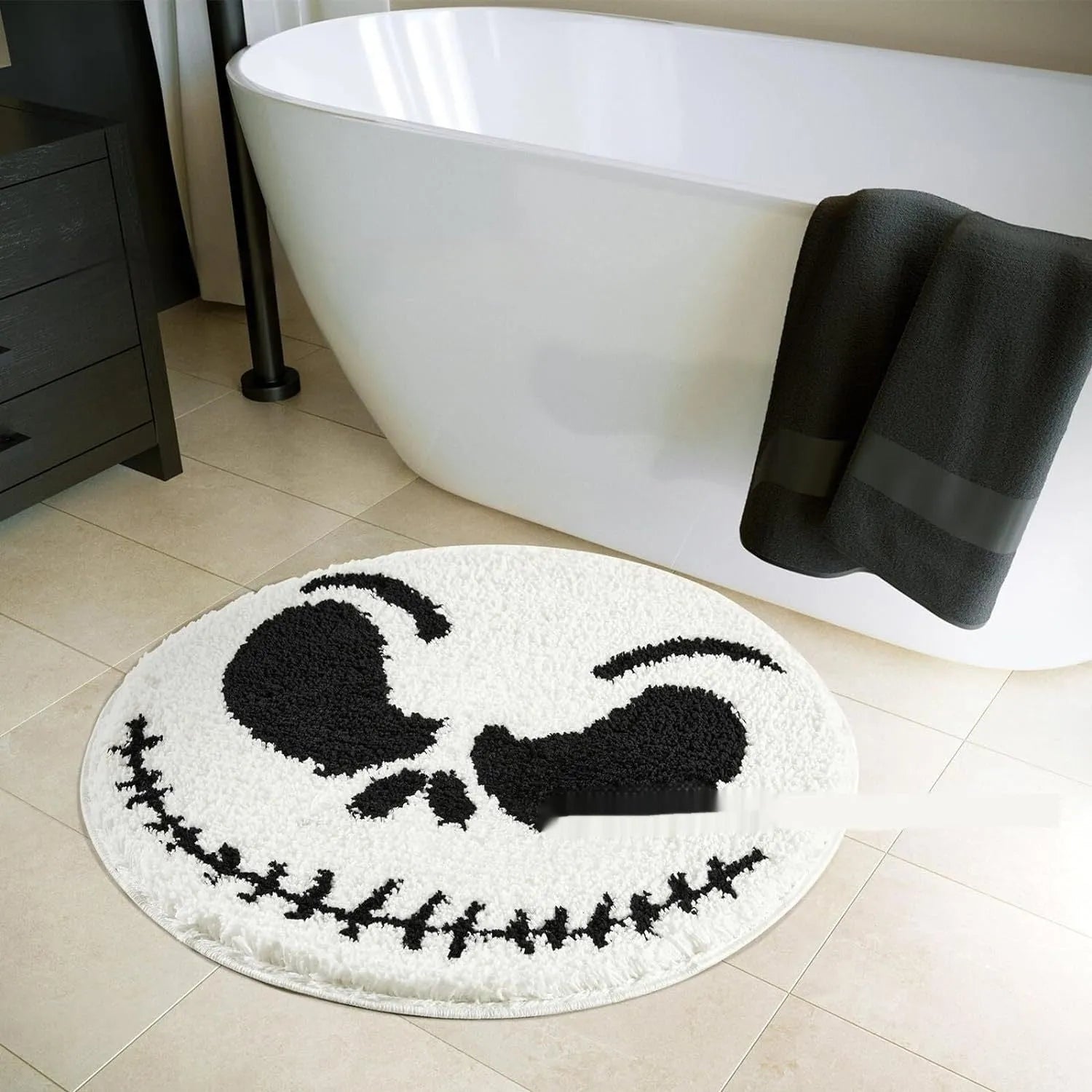 Christmas carpet with round pad design in polyester fibre available in 60cm and 80cm square sizes