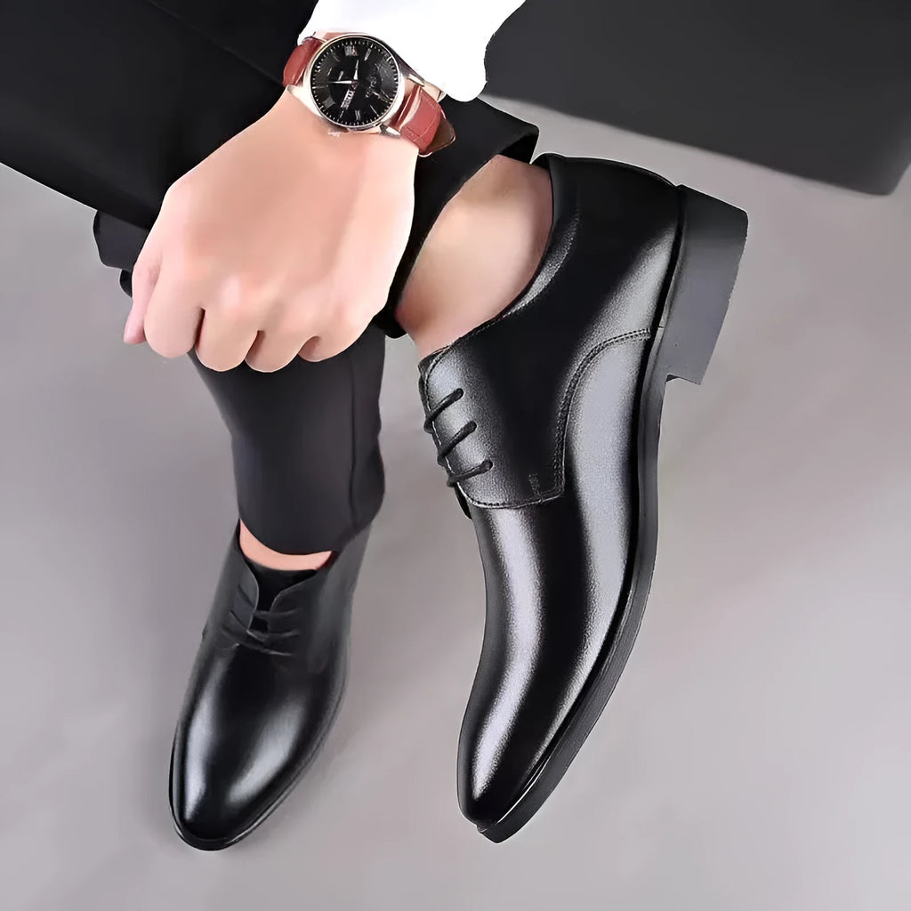Men's pointed toe business shoes with sequin detail, PU upper, rubber sole, shown in black and brown.
