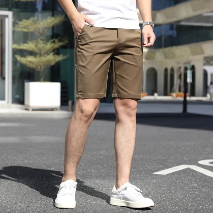 Men's elastic waist casual trousers in fifth pants length available in multiple colours