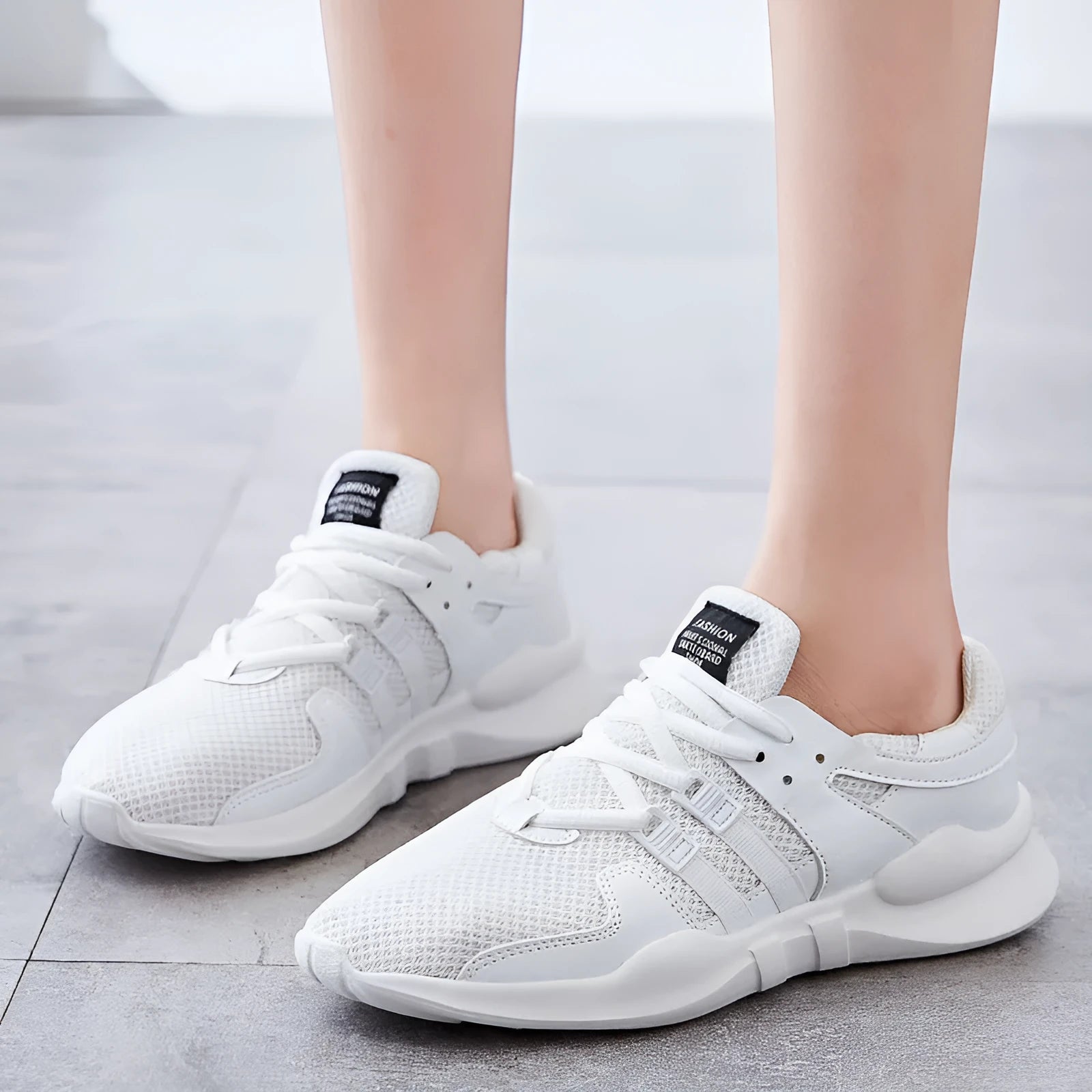 Casual hollow mesh sneaker with breathable design and EVA sole for summer wear
