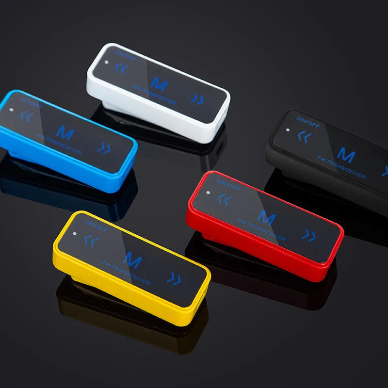 Mini ear-hook walkie-talkie for hair salon use with lithium battery and USB charging, random colour
