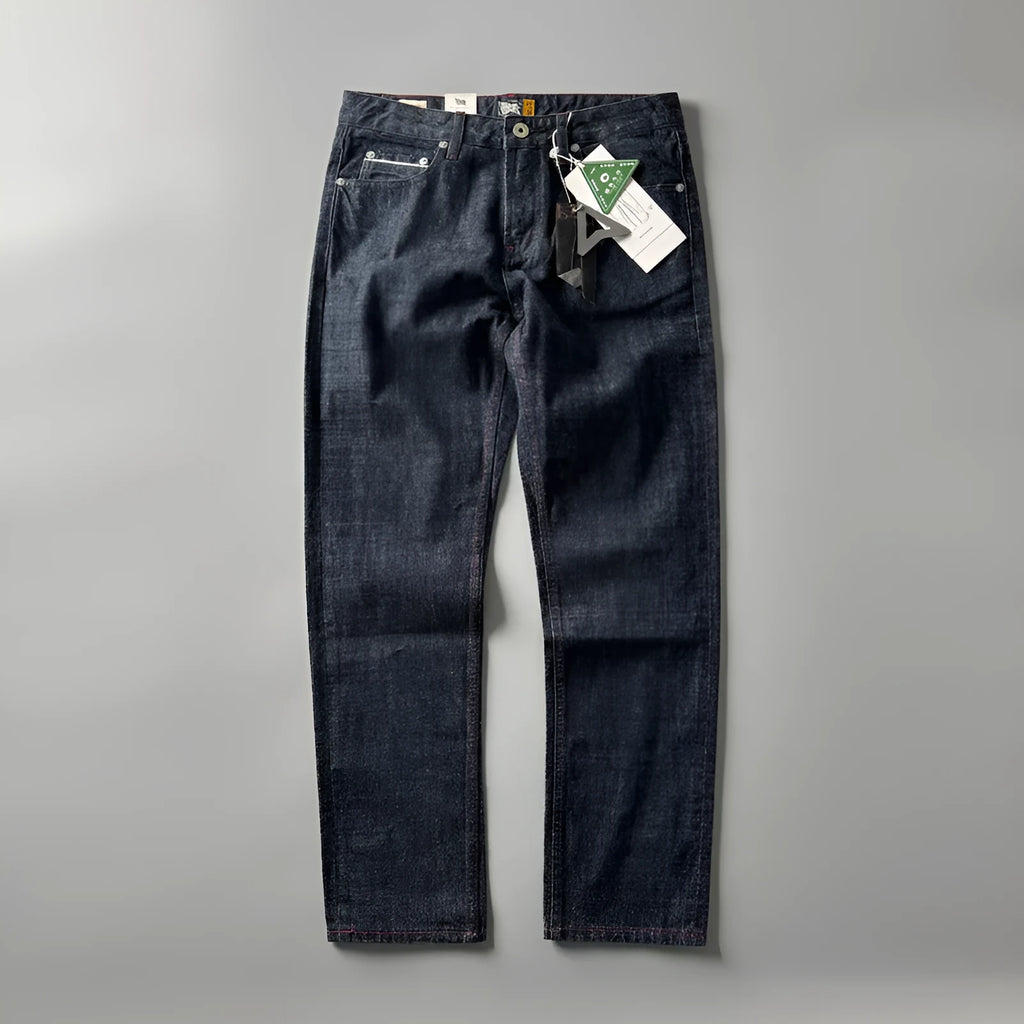 Men's straight leg American retro jeans in primary colour, showing mid-waist fit on a size chart.