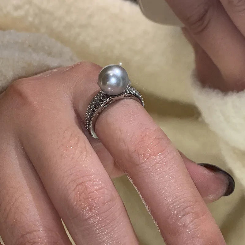 Geometric copper ring with open adjustable design for index finger
