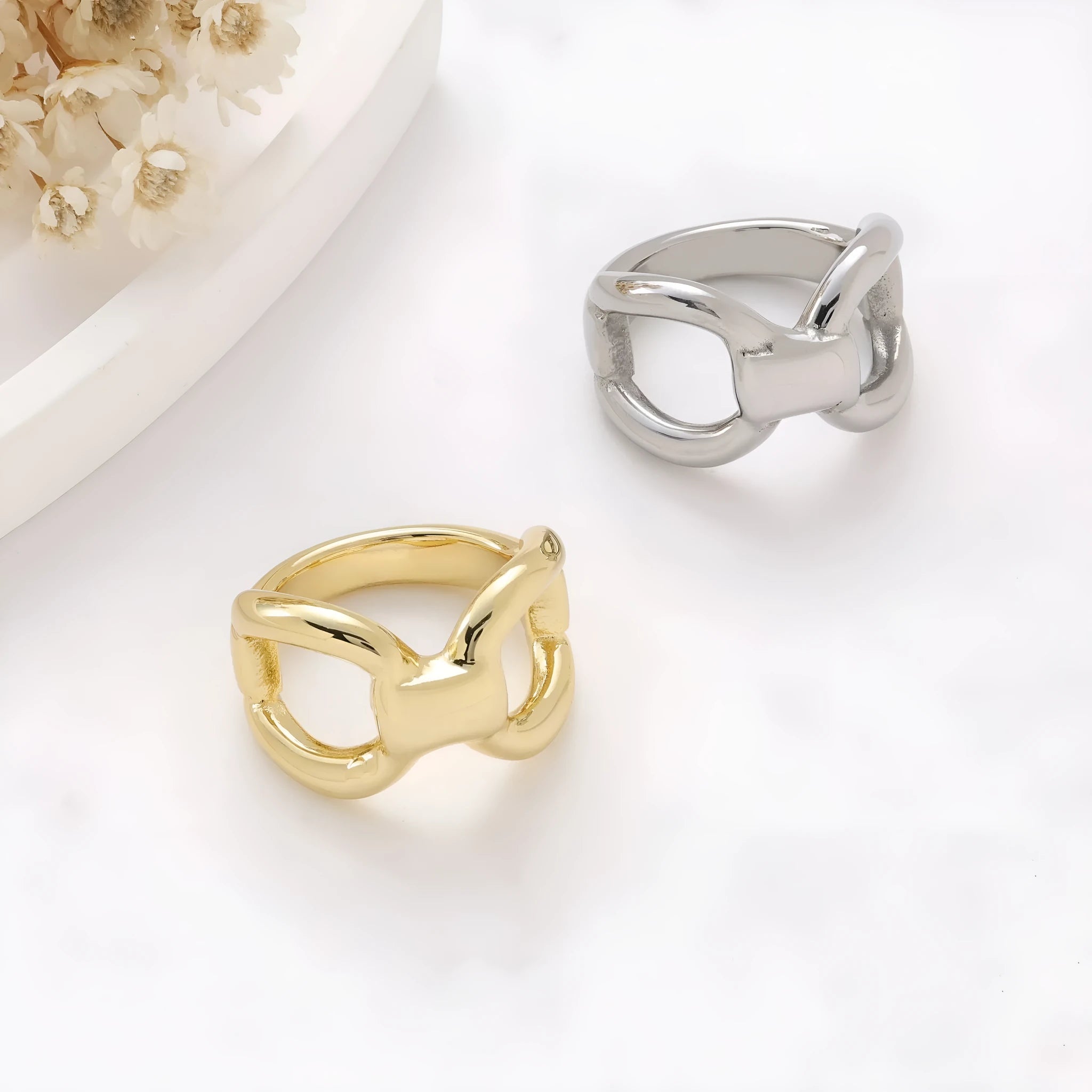 Women's titanium steel hollow butterfly bow ring with geometric design in gold or steel colour