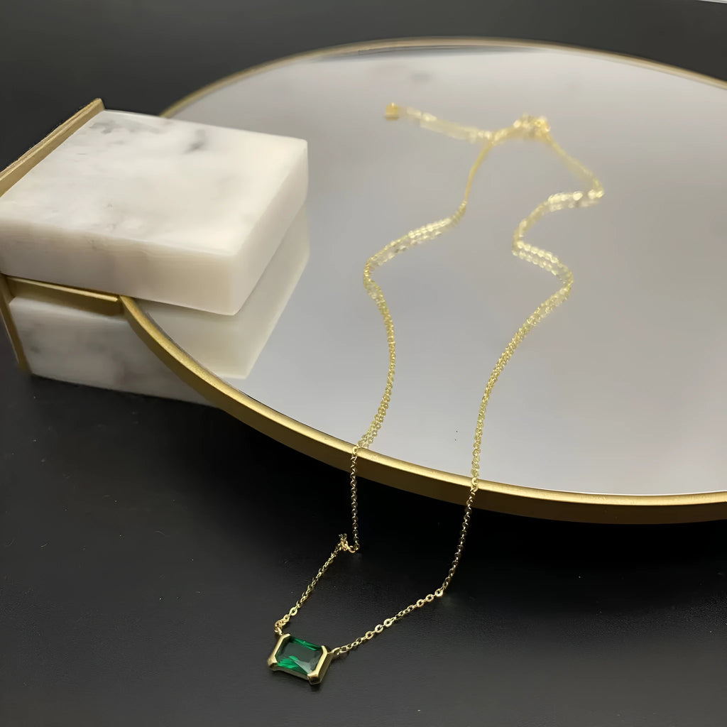 Gold geometric quadrilateral pendant necklace with lvzuan inlay on copper base