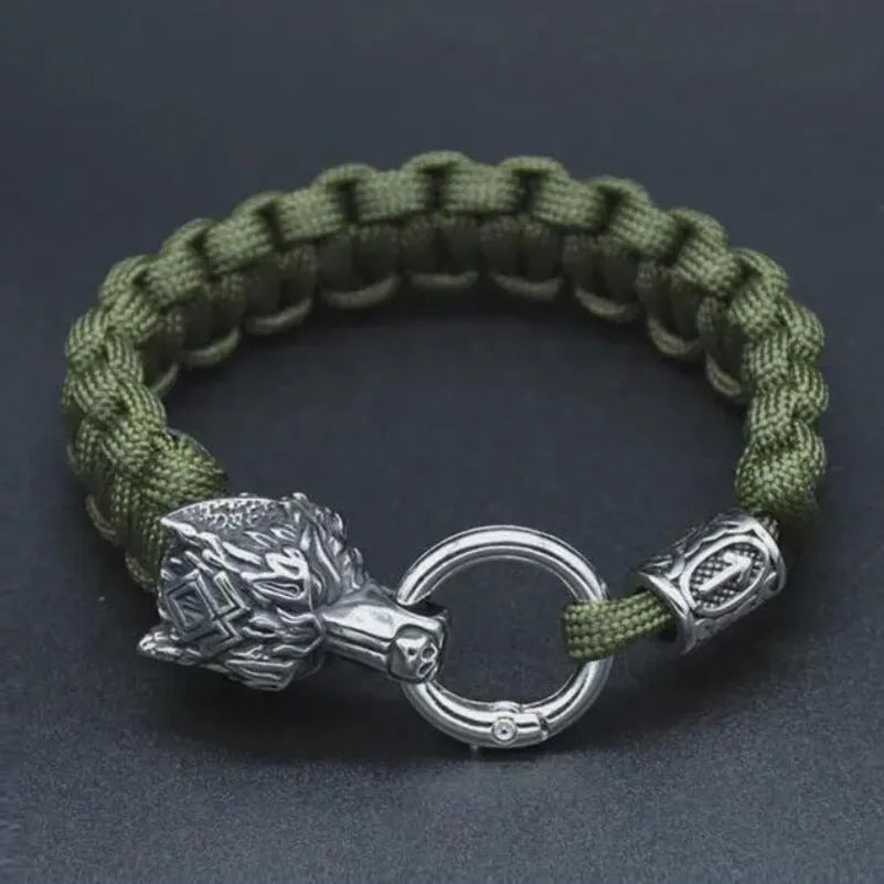 Stainless steel wolf head bracelet with engraved Luen character in camouflage colour