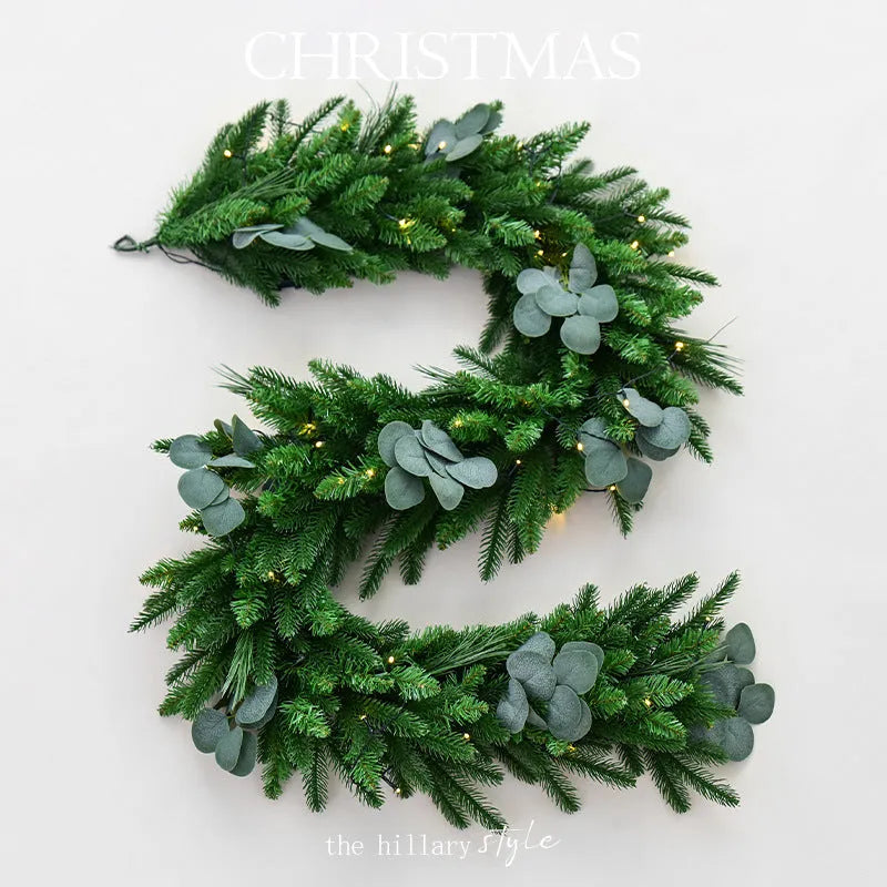 1.8m green and white PE leaf Christmas garland with lights in European style