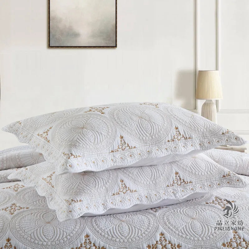 Pure cotton European-style embroidered bed cover set with matching pillowcases for a 1.8m bed