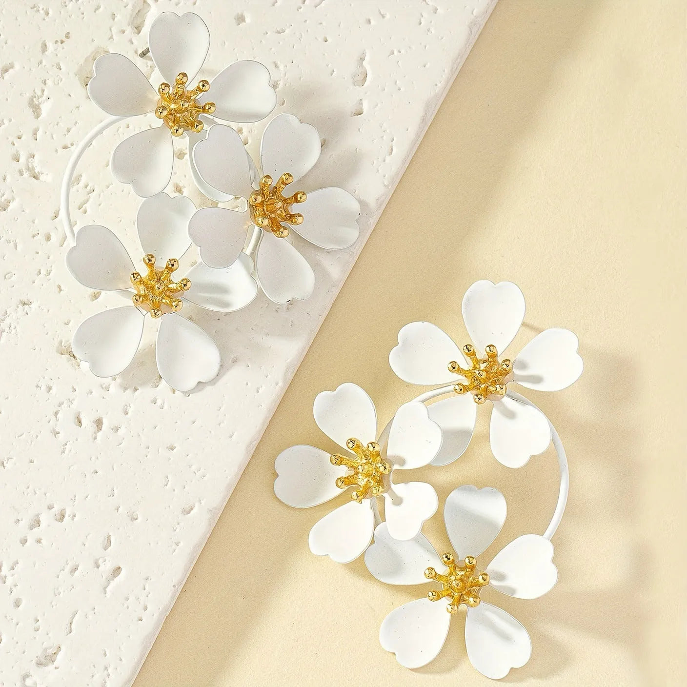Retro floral earrings for women in black or white with iron construction