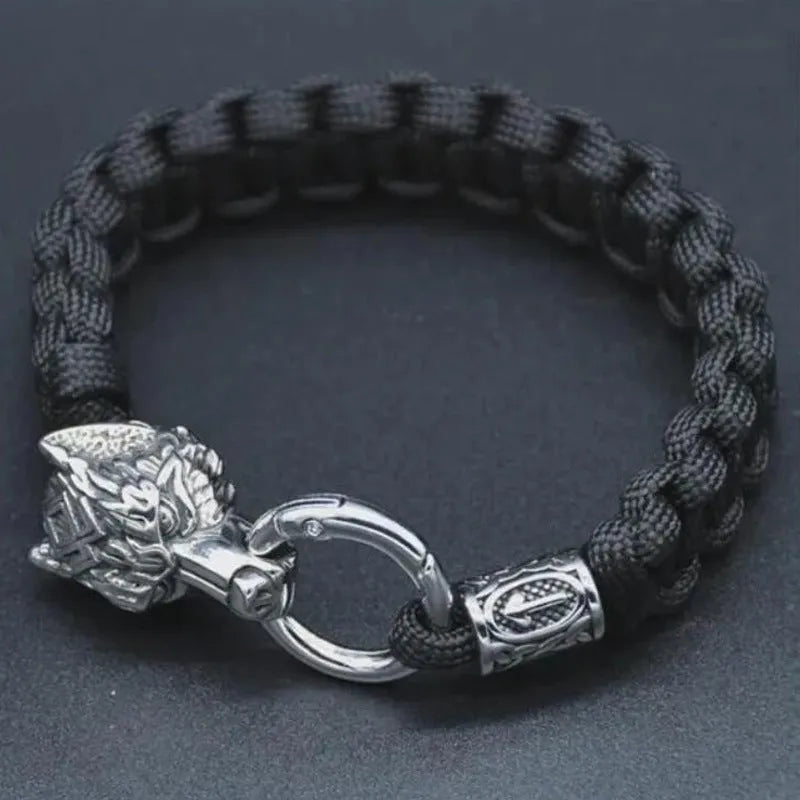Stainless steel wolf head bracelet with engraved Luen character in camouflage colour