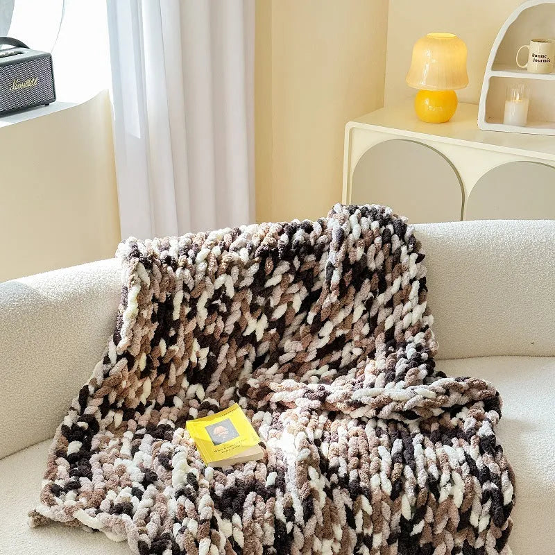 Thick striped chenille winter blanket measuring 130 by 170 centimetres in a choice of four colours.