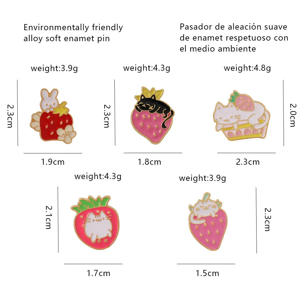 Cute cat strawberry metal brooch with dripping oil design in alloy construction