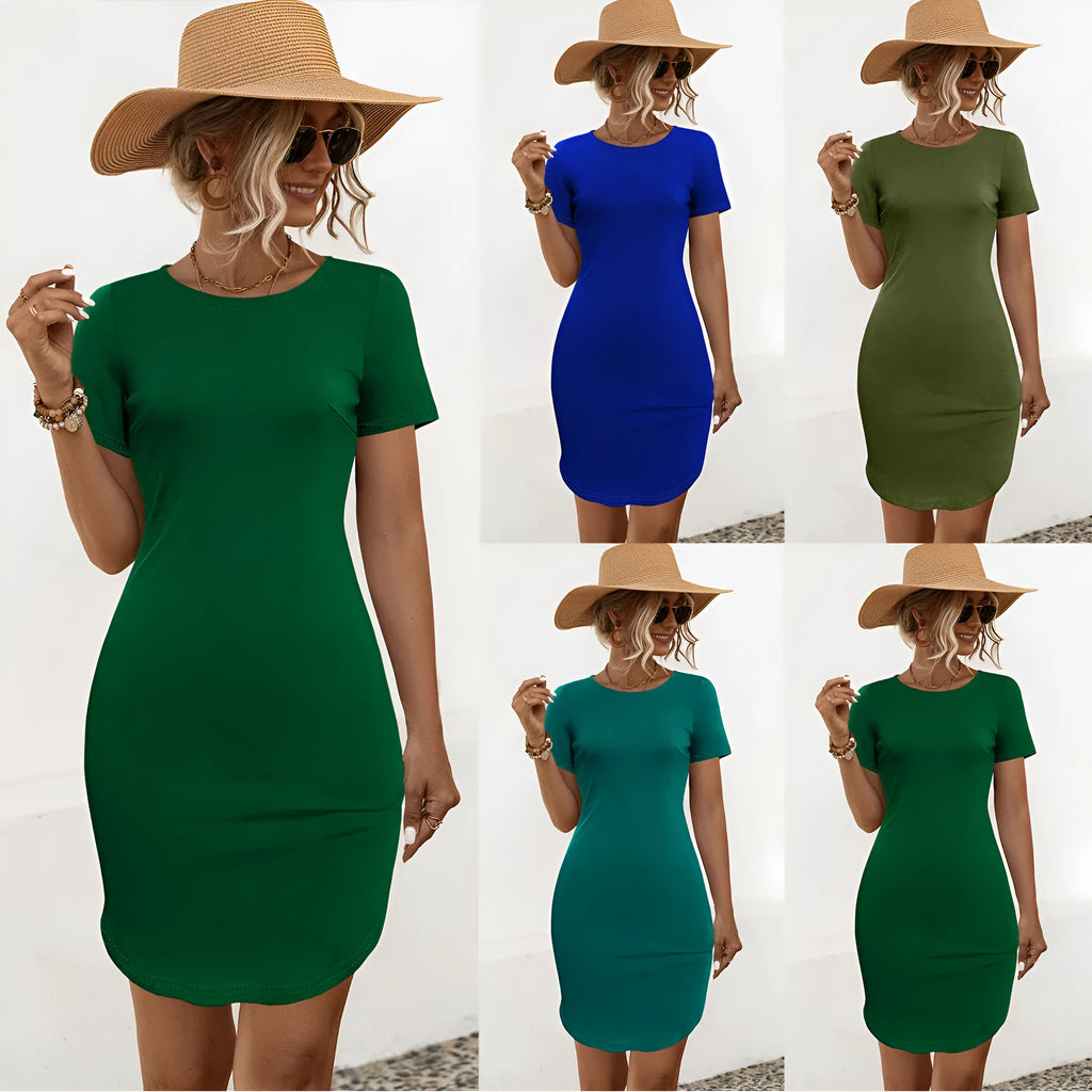 Women's solid colour short sleeve dress with a U-shaped split on the skirt.