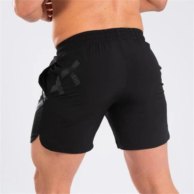 Men's elastic thin training running shorts in knee-length design with quick-drying fabric