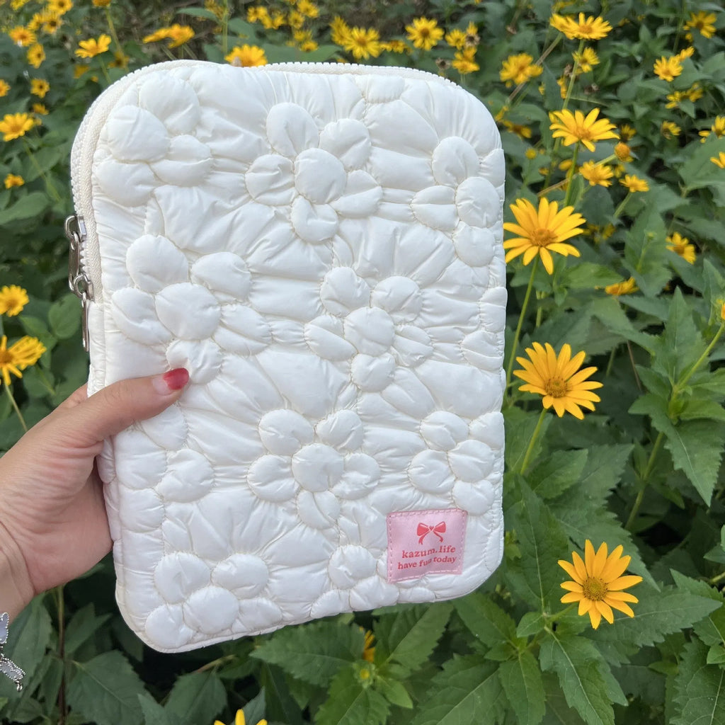 South Korea embroidered bubble cotton flower tablet PC bag for 11 13 15 inch notebook storage, milky white