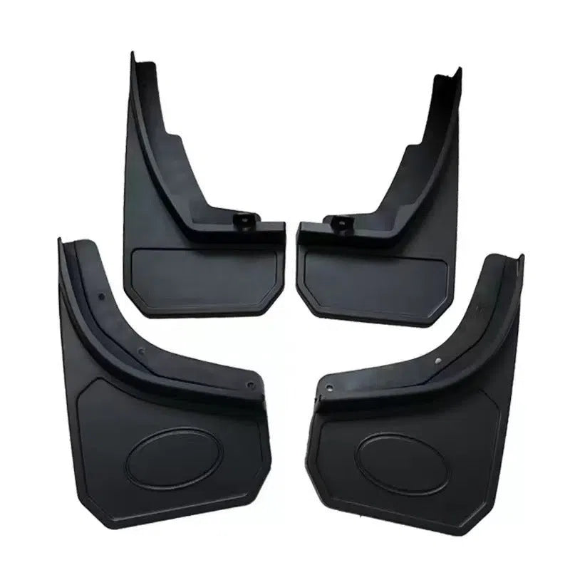 Plastic mudguard set for Land Rover Defender 90/110 large version including screws and buckles