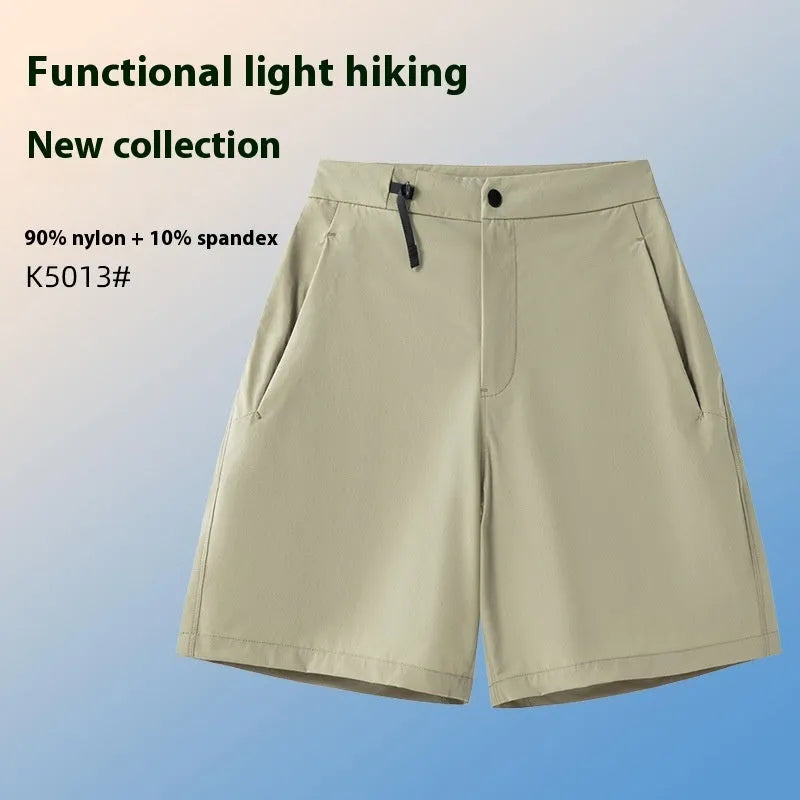 Men's khaki sports shorts with 3D cut and four-way stretch fabric for running and climbing.