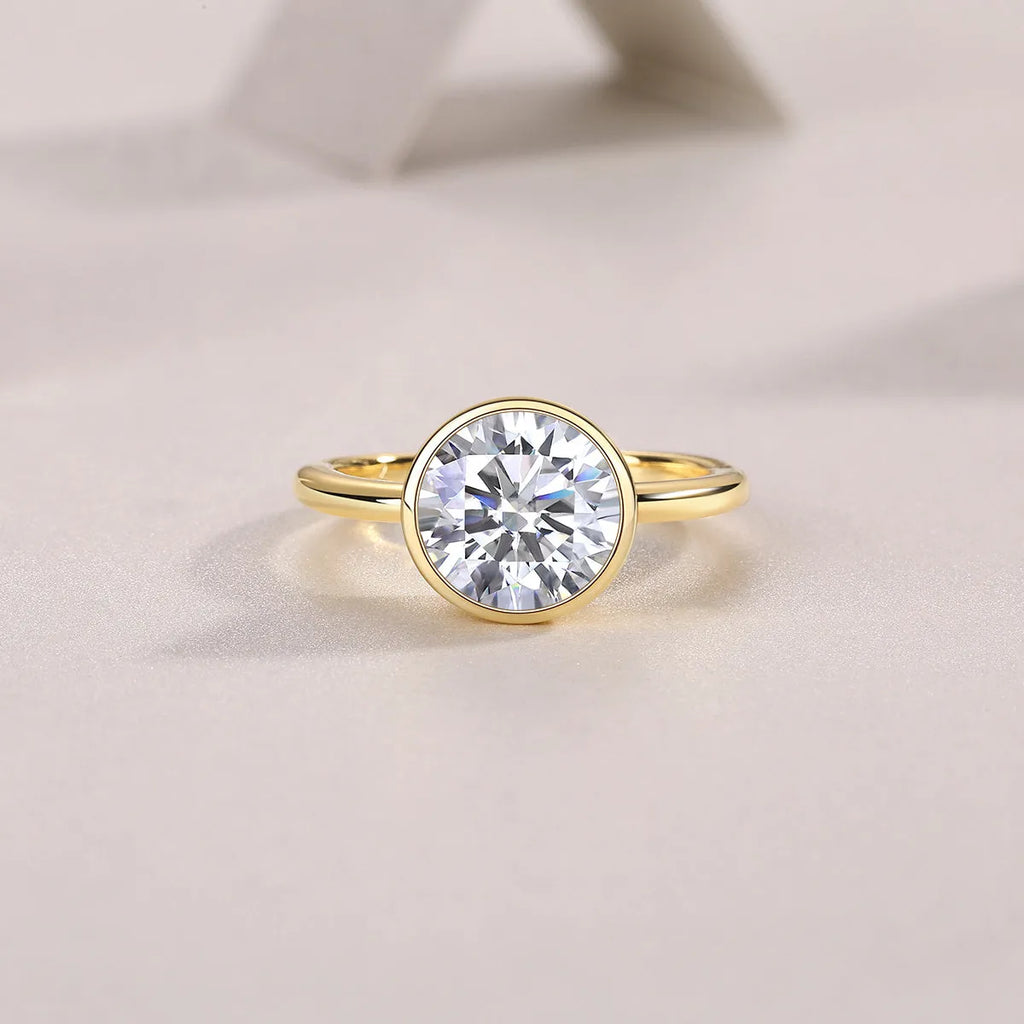 Moissanite wedding ring set with round 9.0mm stone in S925 silver and gold plating, sizes 5 to 9