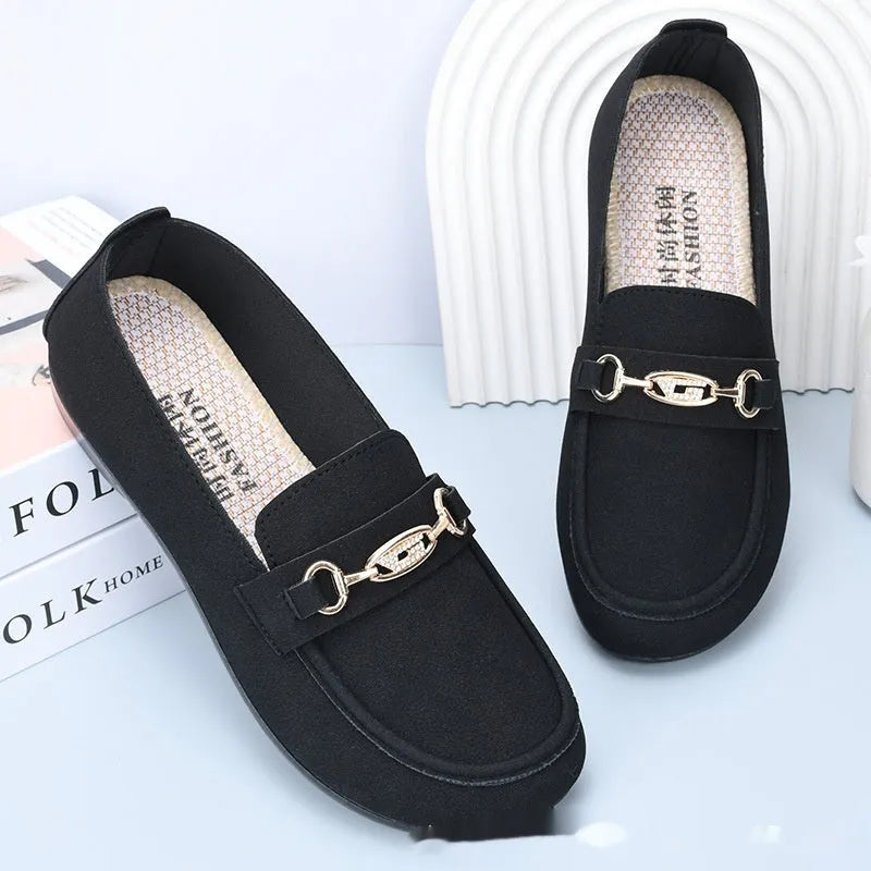 Gommino women's solid colour casual shoes with soft bottom, flat heel, round toe, black or brown, sizes 35-41
