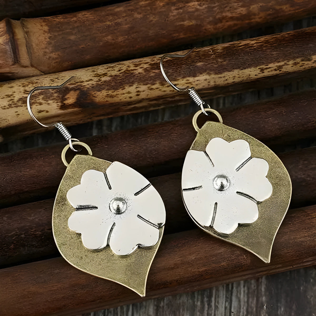 Gold electroplated alloy earrings with retro leaf, stitching and flower design, 5.3cm x 2.3cm, one pair