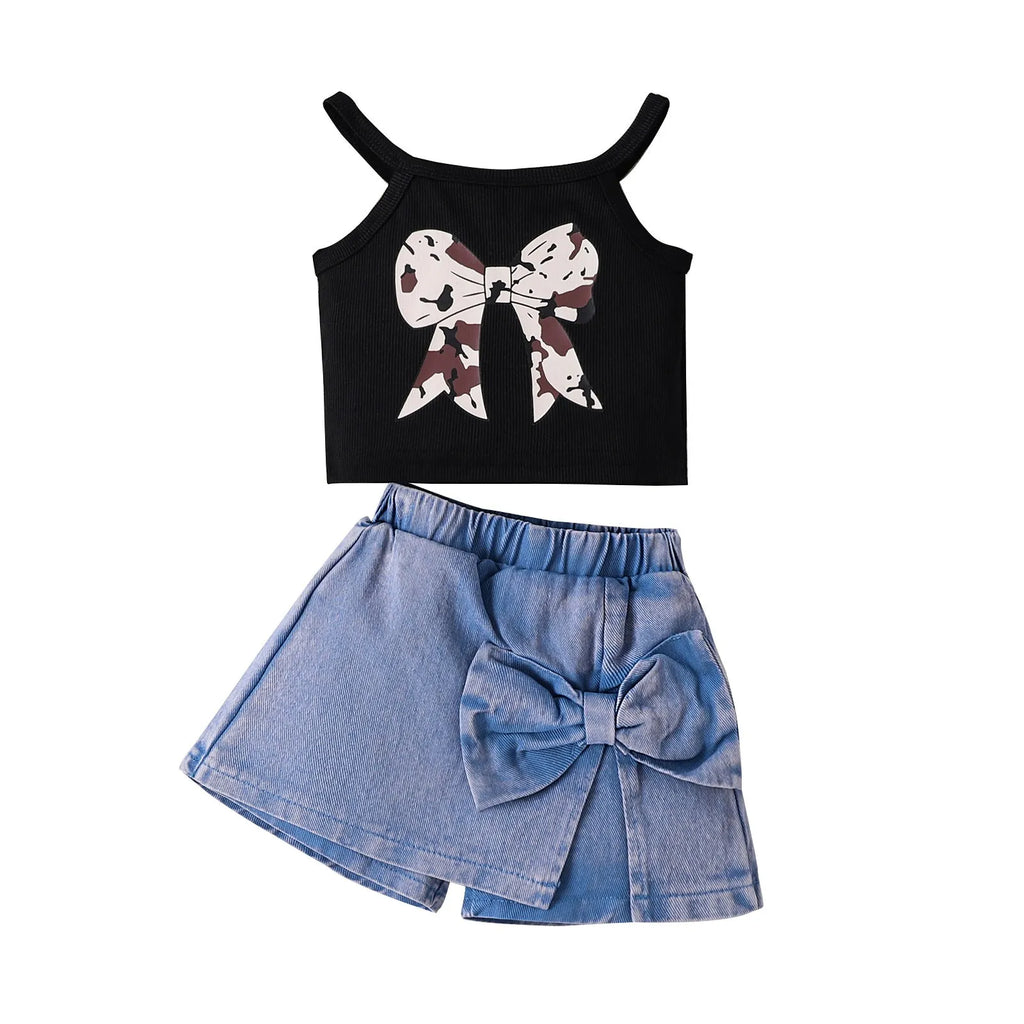 Baby girl wearing cotton bow print sling irregular pantskirt suit in blue for summer
