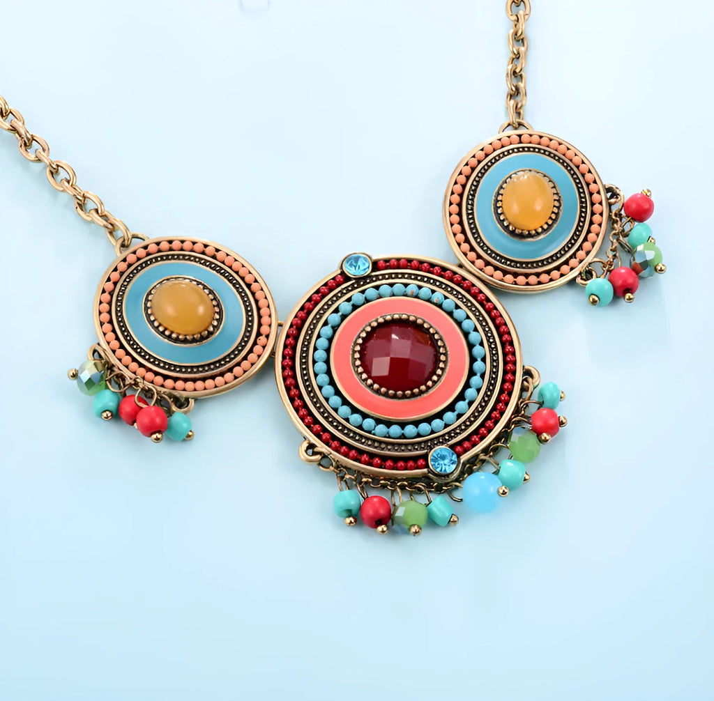 Red bohemian exaggerated diamond alloy necklace with man-made crystal meteorite pendant on bamboo-style chain for women