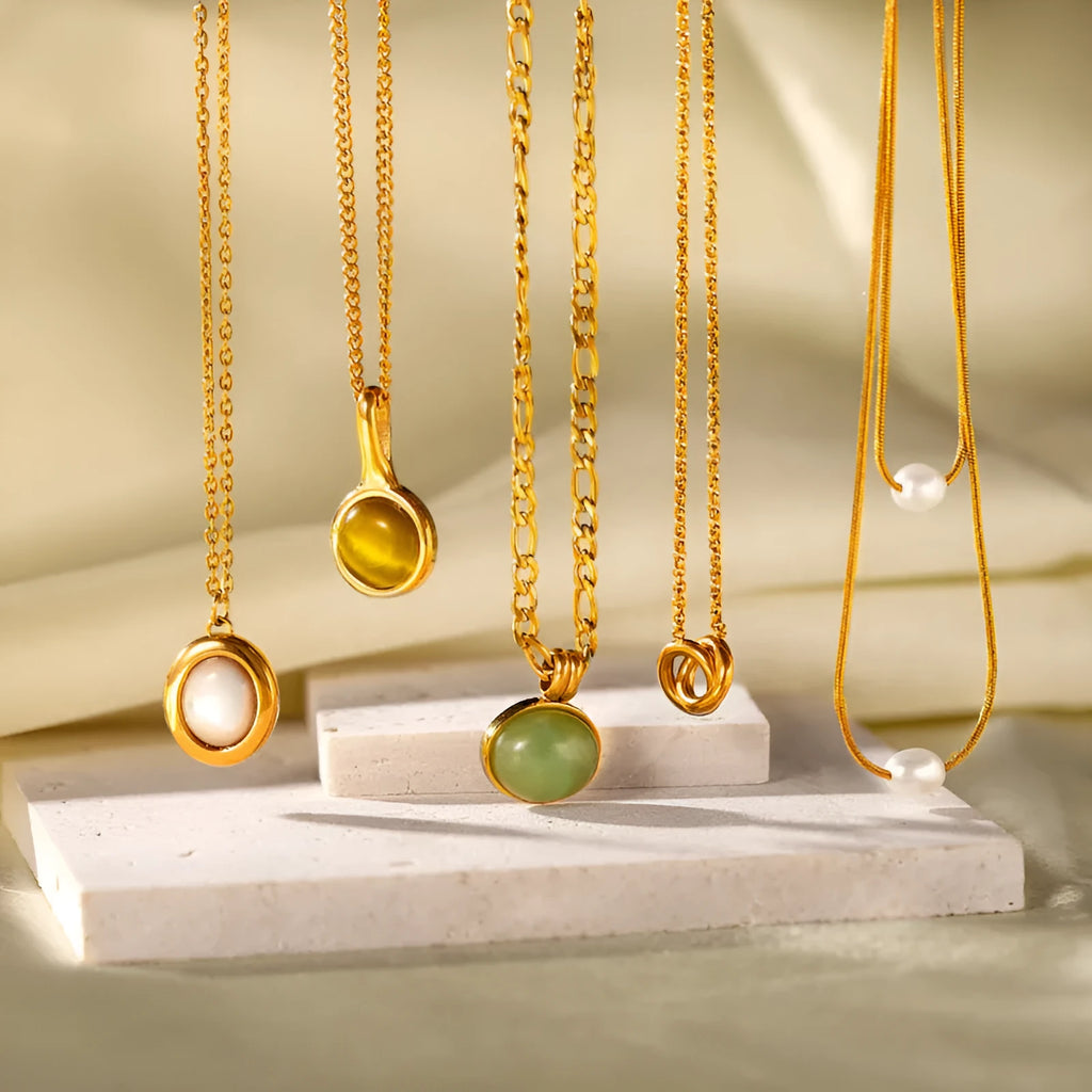 Retro stainless steel necklace with mixed gem inlaid agate pendant and regular chain style electroplated finish