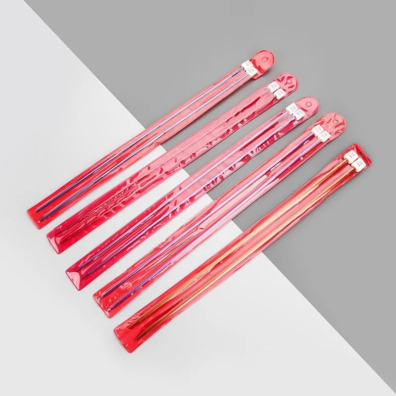 Aluminium crochet hook set with protective caps in 14 sizes from 2.0mm to 10.0mm