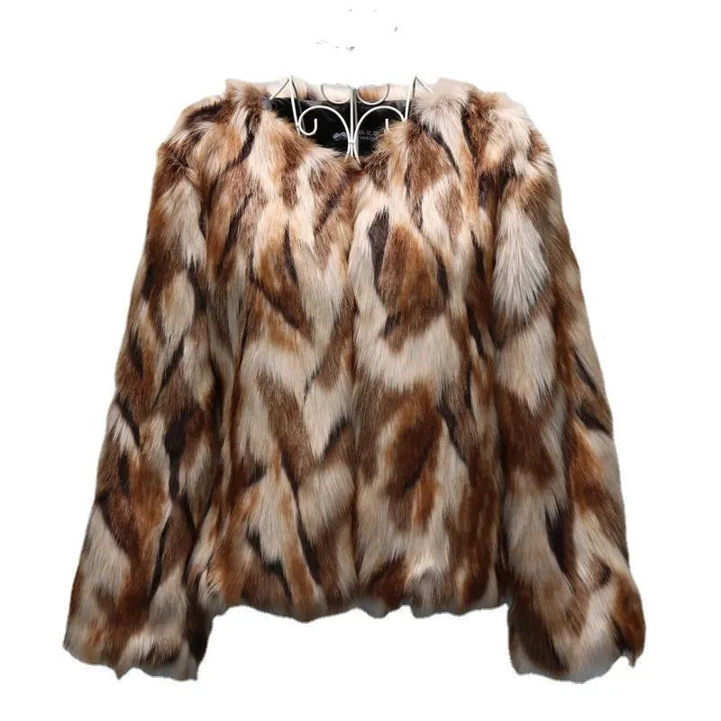 Women's slim-fit Korean-style faux fur coat in photographed colour with regular sleeves.