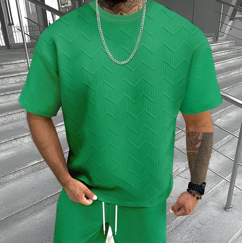 Men's short sleeve shirt and shorts summer suit set in a casual colour.