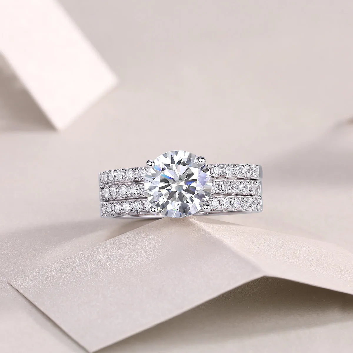 2-carat moissanite ring set in S925 silver with platinum plating, GRA certificate and gift box, sizes 5 to 9