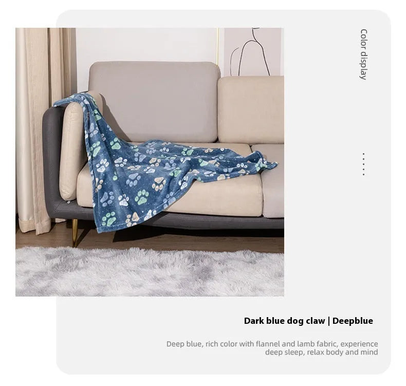 Blue Dog cartoon pattern double-sided flannel pet blanket kennel mat on floor