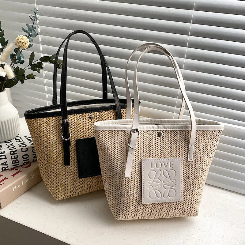 Straw woven women's shoulder bag in European American retro style with grass texture lining