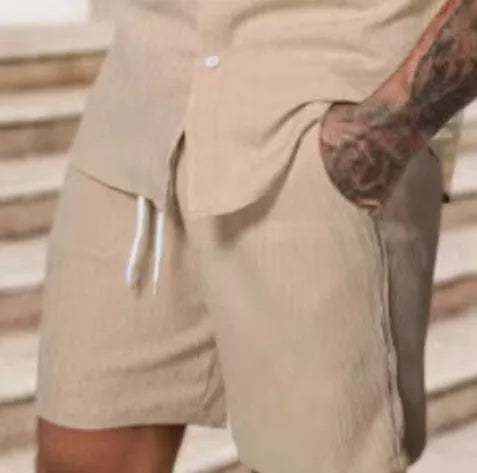 Striped printed men's casual suit with short sleeve shirt and matching shorts in colour YT50313P1