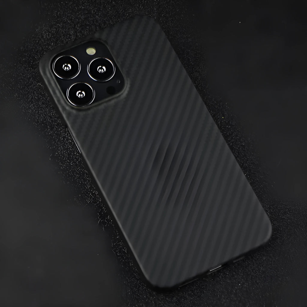 Dull Black Kevlar fibre iPhone case with Magsafe magnet for models 14, 13, 12, 11, and X.