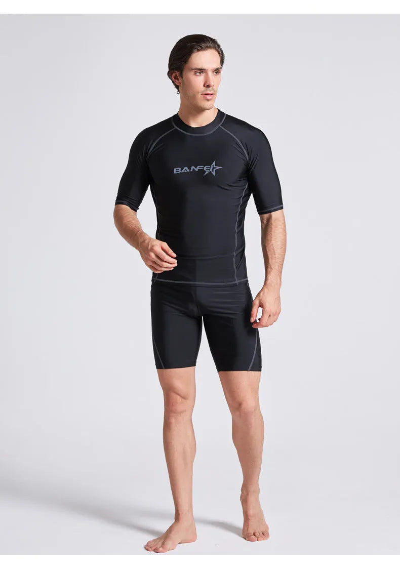 Men's quick-drying half sleeve nylon wetsuit top and pants for snorkelling and surfing