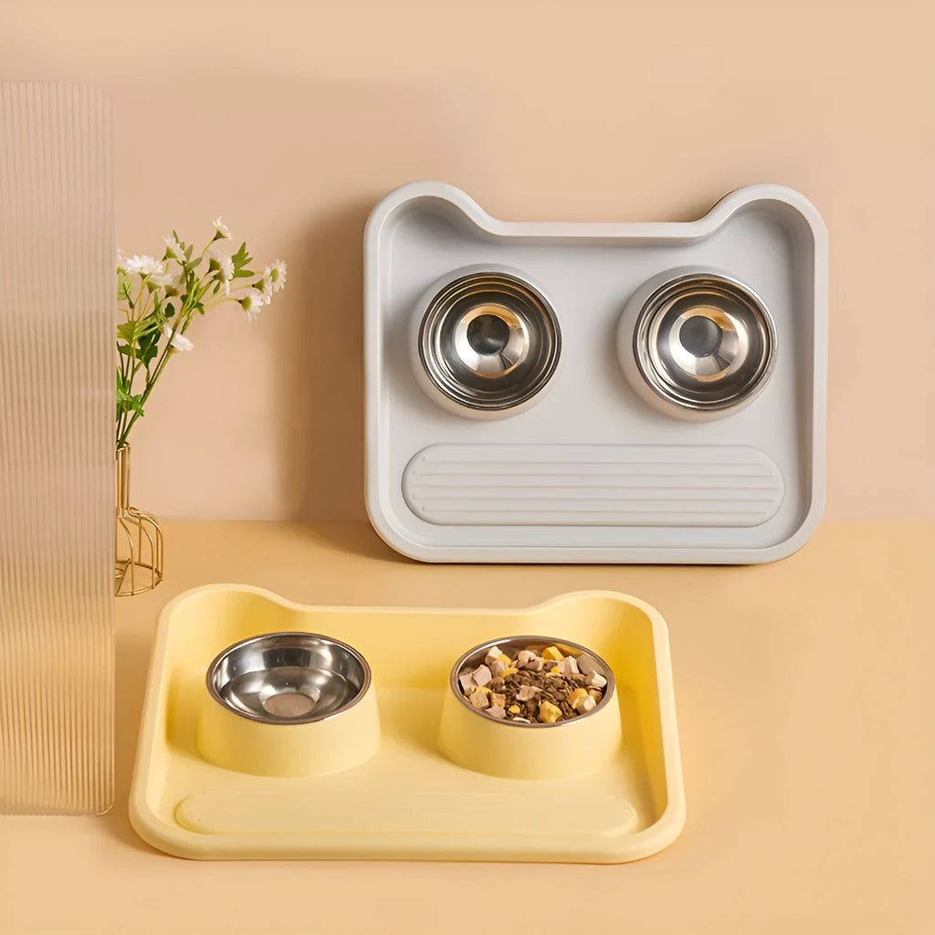 Stainless steel tilted double bowl pet food utensils in Gray, Green, and Yellow colours