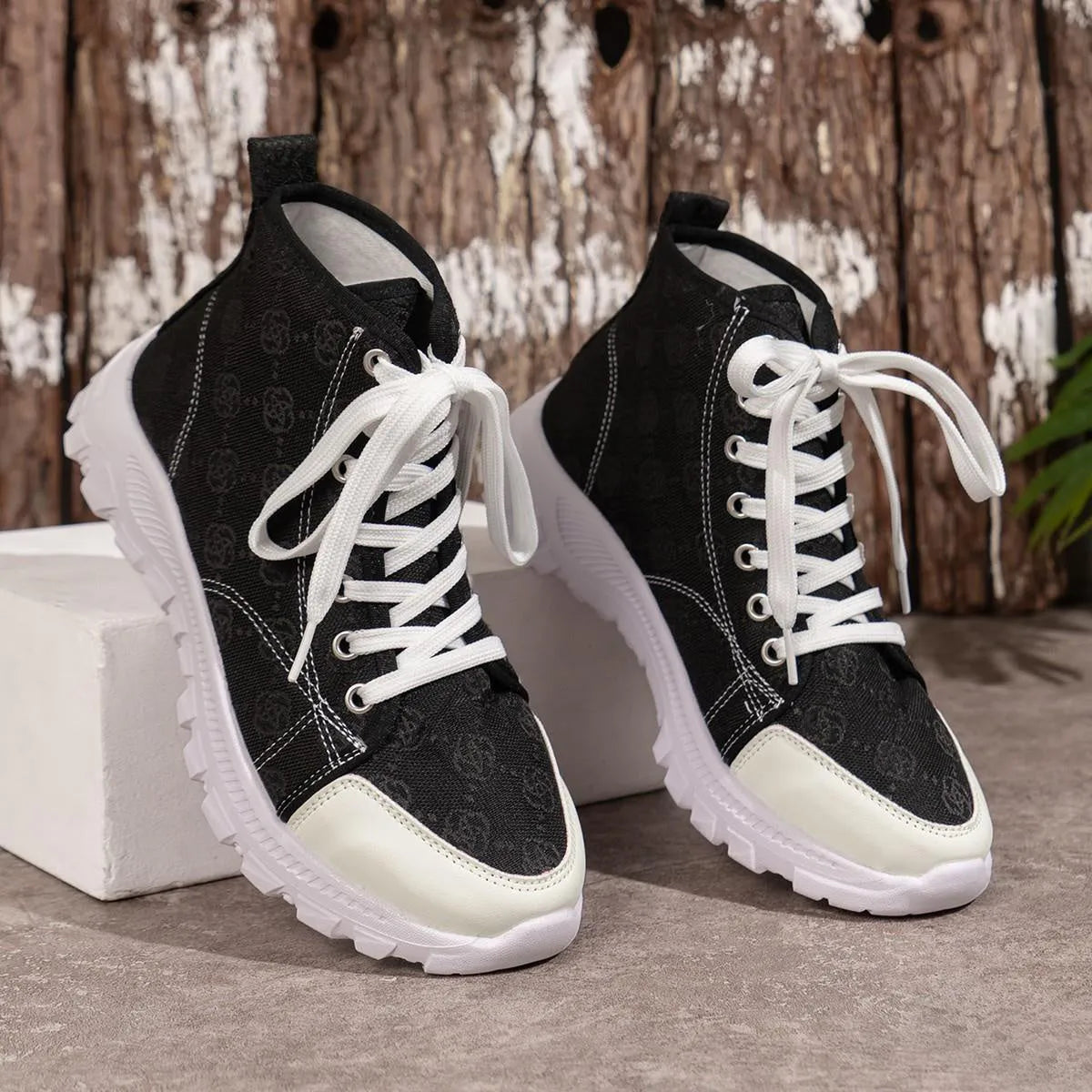 Women's rose-print lace-up canvas boots with round toe, flat heel, mid-tube design and non-slip thick sole