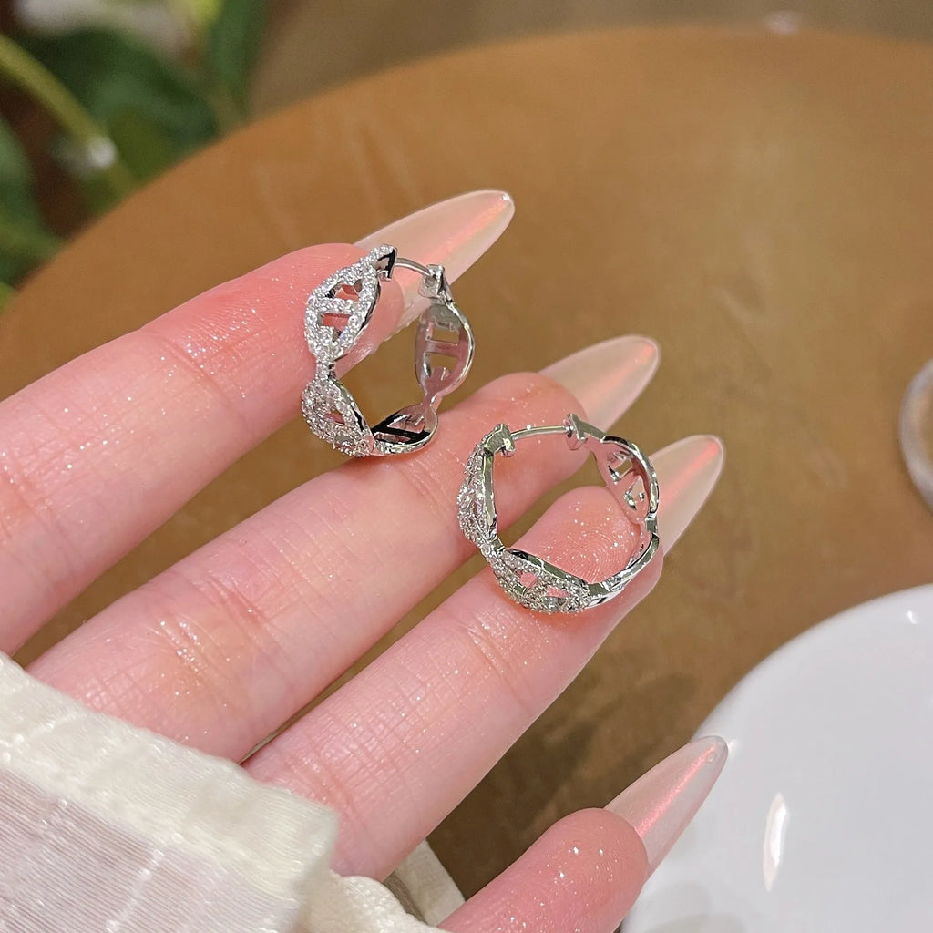 Ladies diamond light luxury earrings in silver, gold and rose gold with thick gold plating on copper bases