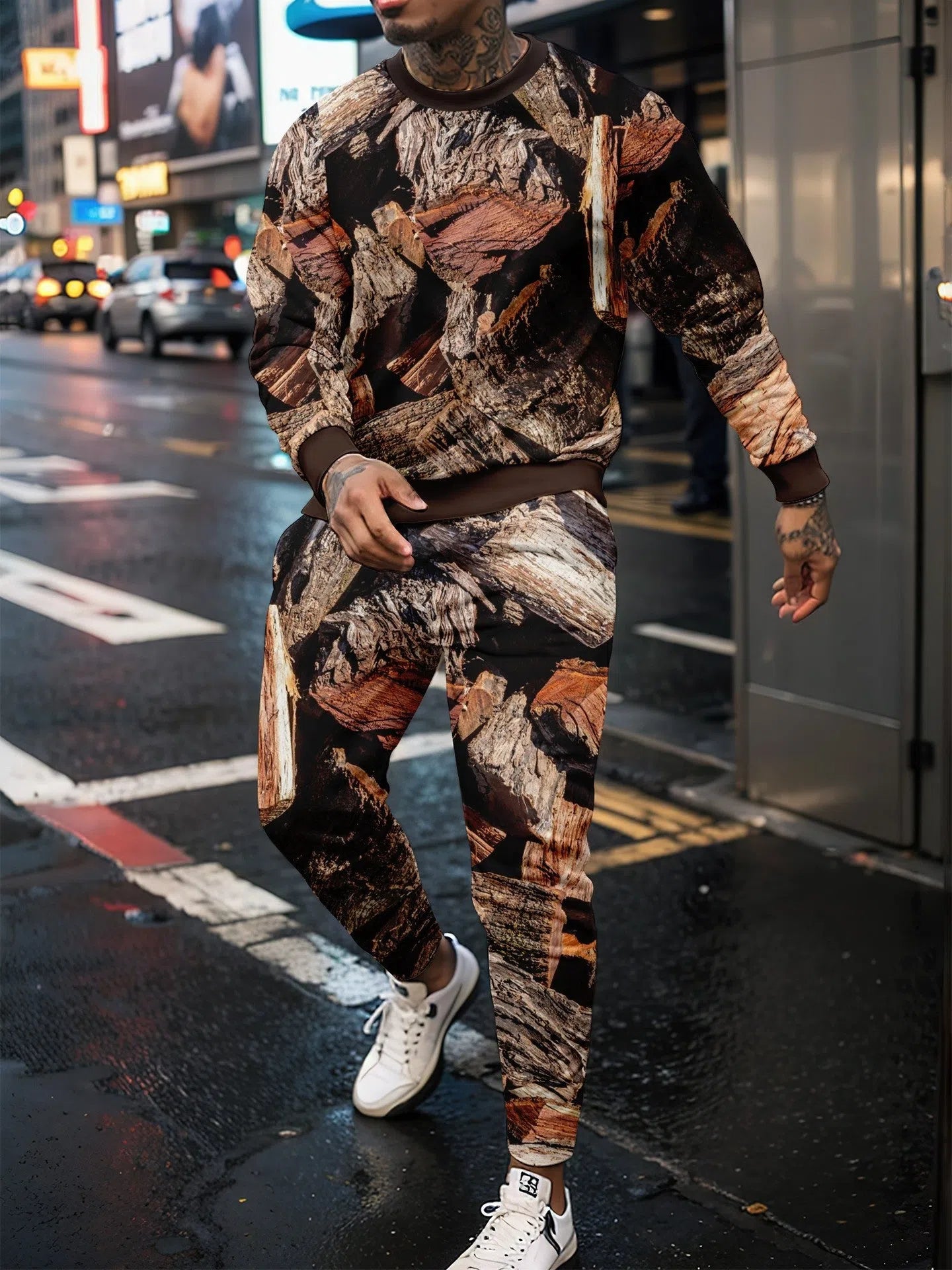 Jungle camouflage round neck sweater and long sleeve two-piece sportswear set with trousers