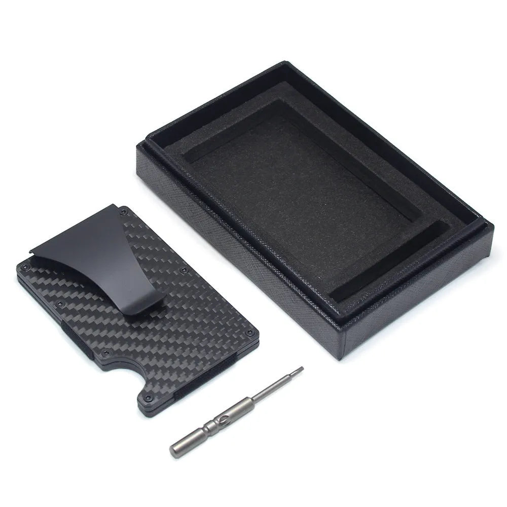 CH6600 geometric card wallet in black carbon fibre, showing slim 8mm profile and card capacity.