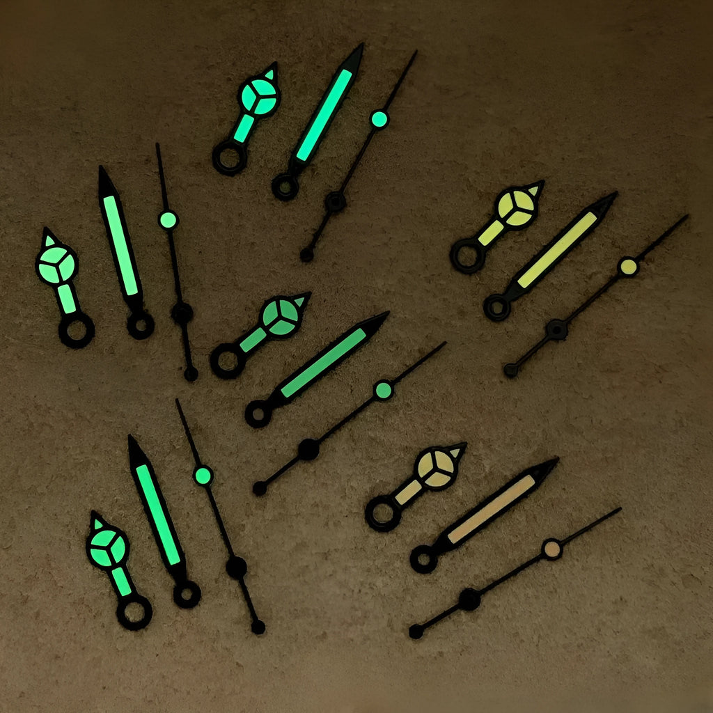 Set of three luminous watch hands with black edge green finish, sizes 7.5mm, 12mm and 12.5mm, for NH35 NH36 4R 7S movements