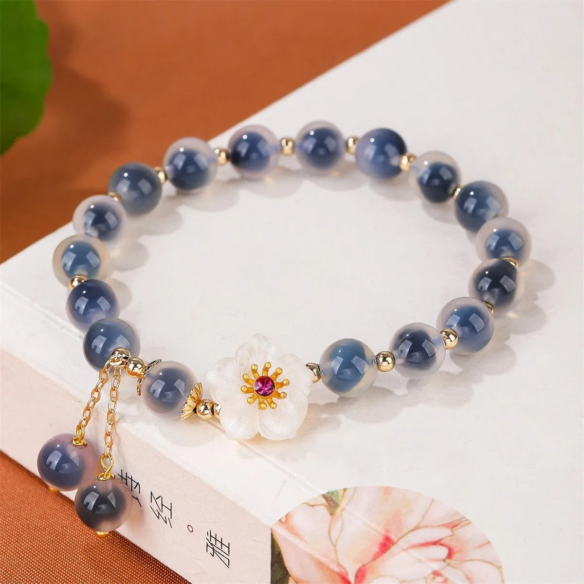 Handmade sugar heart agate bracelet in retro ethnic style for women