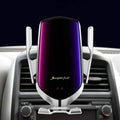 Magic Clip R3 car phone holder mounted on vehicle air vent with smartphone secured
