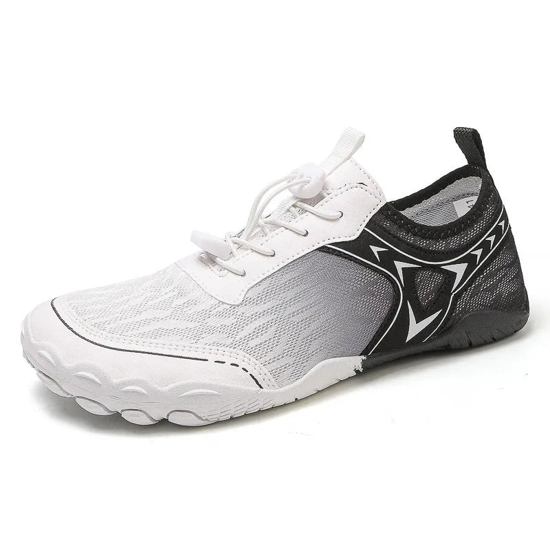 Low-top five finger shoes with rubber sole and elastic band in multiple colours like army green and pink moon.